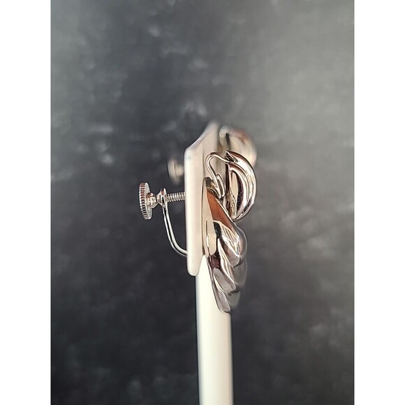 Silver Tone Metal Screwback Earrings Vintage - Picture 6 of 10